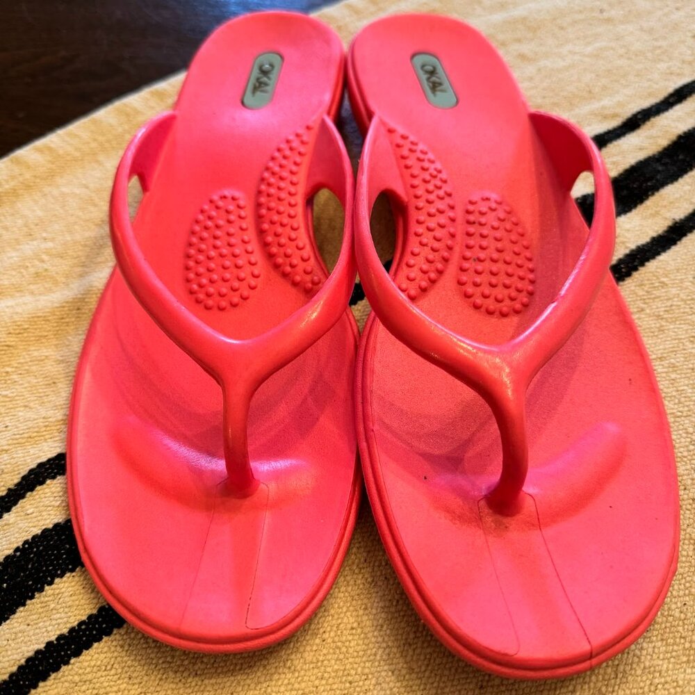Pink Oka B Womens's Plastic Beach Sandal Flip-flop Flats Size Large
